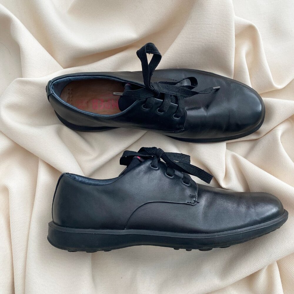 Camper Black Oxfords, size 41 (8US/7UK) - Picture 5 of 7